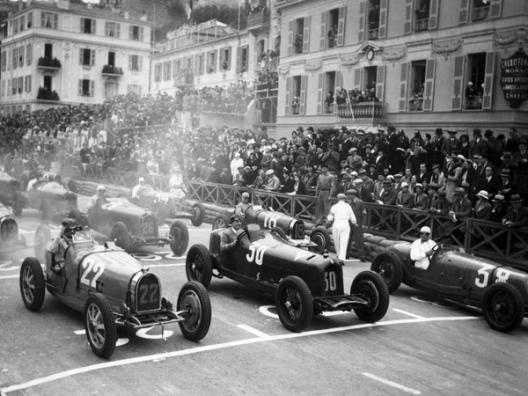 Le depart du Grand Prix de Monaco 1932