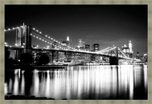 Lit. Brooklyn Bridge Light Night