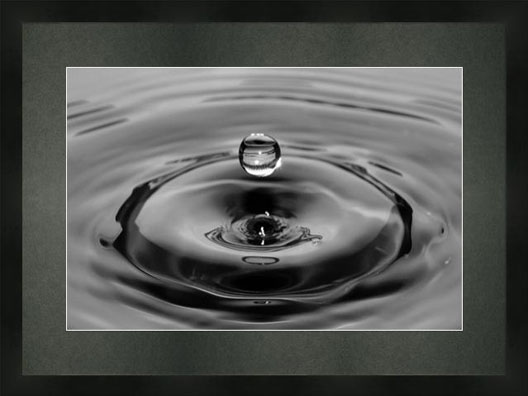Water Drop M B/W