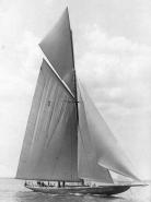 The Vanitie During the America´s Cup, 1910