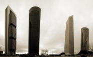 Madrid Skyline en sepia